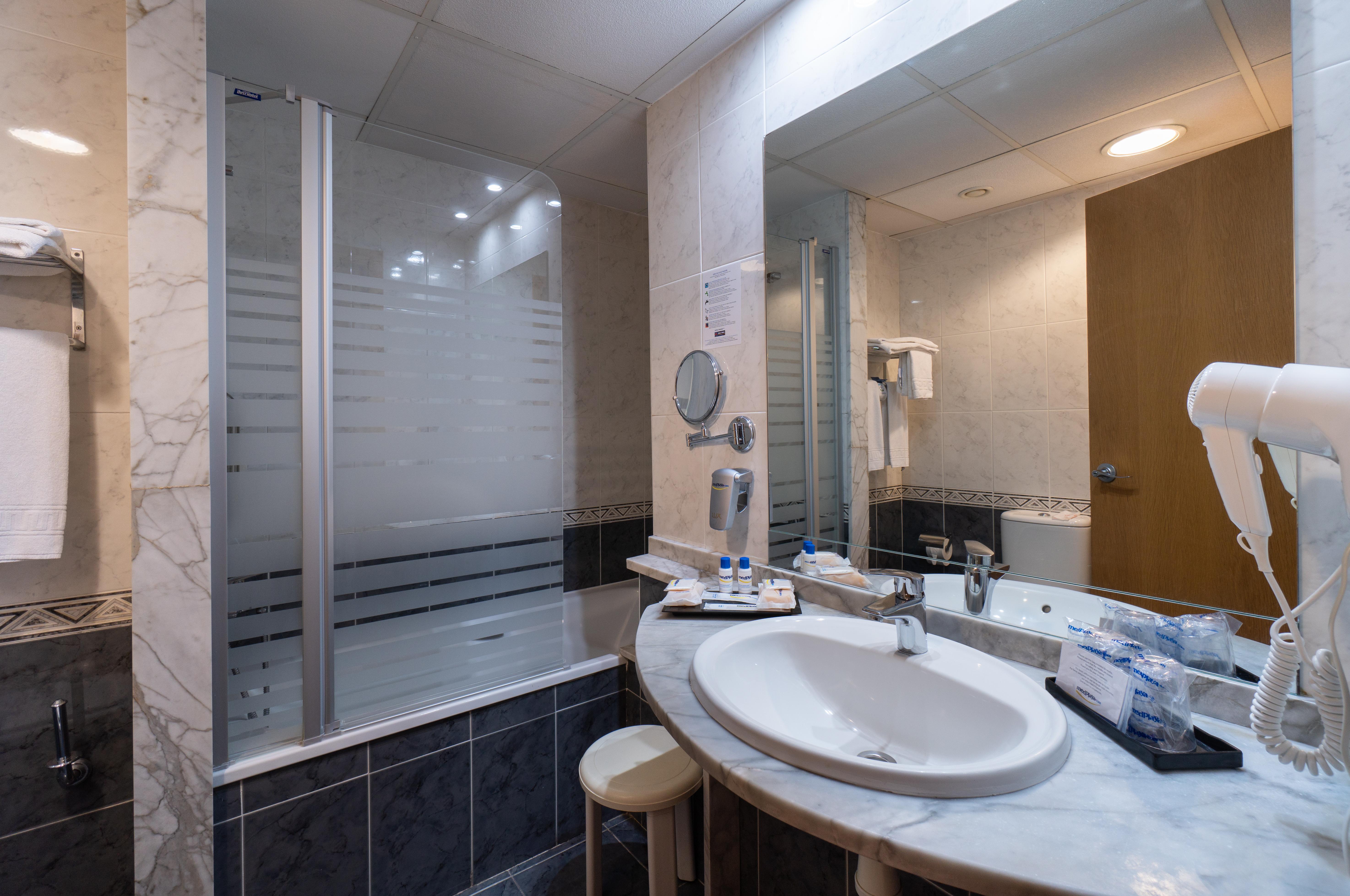 Medplaya Hotel Riudor - Adults Recommended Бенидорм Экстерьер фото
